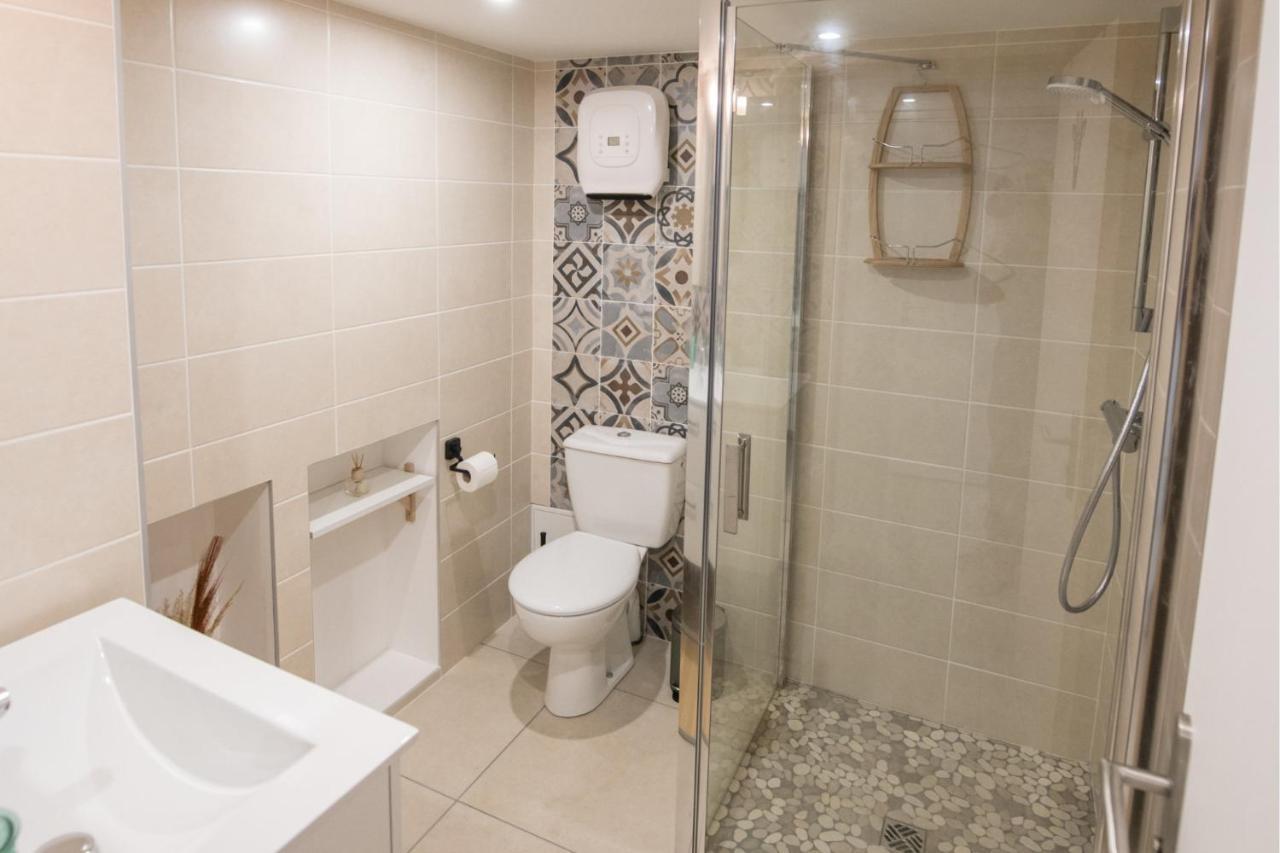 Kasa Home - Calme, Cosy, Wifi & Netflix Saint-Martin-la-Plaine 外观 照片