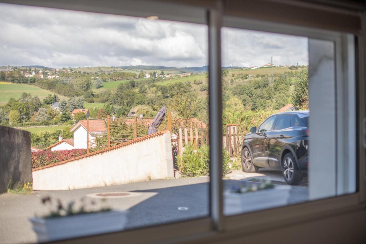Kasa Home - Calme, Cosy, Wifi & Netflix Saint-Martin-la-Plaine 外观 照片